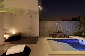 Crystal Villa SHIRARAHAMA BEACH