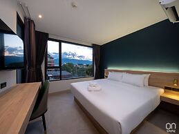 ON Thapae Chiang Mai