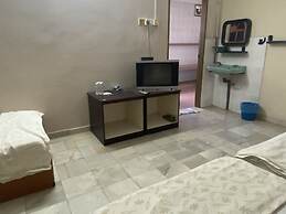 OYO 90885 Bera Pentagon Inn