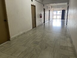 OYO 90885 Bera Pentagon Inn