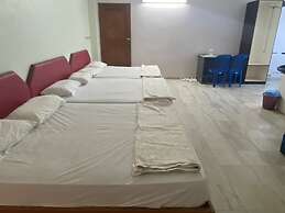 OYO 90885 Bera Pentagon Inn