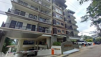 OYO 1027 Camille Suites Baguio
