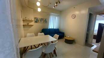 OYO 1027 Camille Suites Baguio