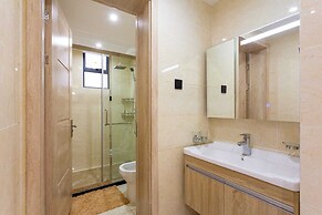 Lux Suites Urban Oasis Apartments