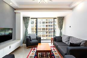 Lux Suites Urban Oasis Apartments