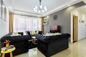 Lux Suites Urban Oasis Apartments