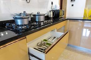 Lux Suites Urban Oasis Apartments