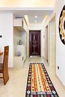Lux Suites Urban Oasis Apartments