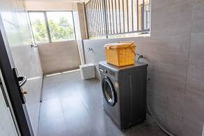 Lux Suites Urban Oasis Apartments