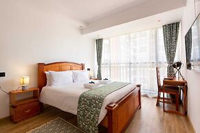 Lux Suites Urban Oasis Apartments