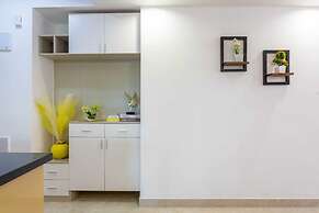 Lux Suites Urban Oasis Apartments