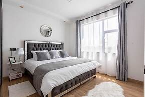 Lux Suites Urban Oasis Apartments