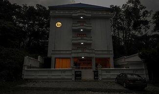 Itsy Hotels Classiyo Munnar Crown Resorts