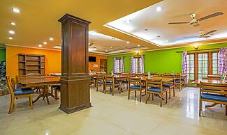 Itsy Hotels Classiyo Munnar Crown Resorts