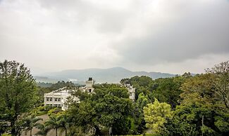 Itsy Hotels Classiyo Munnar Crown Resorts