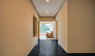 Itsy Hotels Classiyo Munnar Crown Resorts