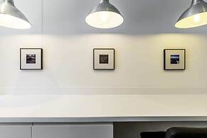 Beautiful One Bed Abode In East Putney