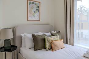 Beautiful 2 Bed, 2 Bath Abode In Dulwich