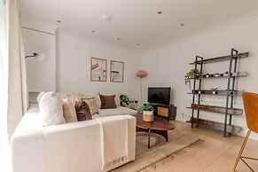 Beautiful 2 Bed, 2 Bath Abode In Dulwich