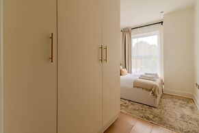 Beautiful 2 Bed, 2 Bath Abode In Dulwich