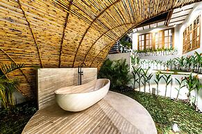 Semiramida by EVDEkimi