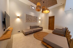 Semiramida by EVDEkimi