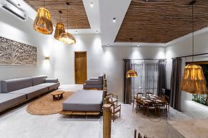 Semiramida by EVDEkimi