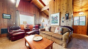 Villa De Los Pinos #40 2 Bedroom Condo by RedAwning