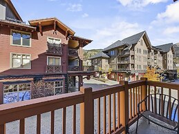 Co208 Copper One Lodge 2 Bedroom Condo by RedAwning