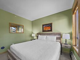 Tx205 Taylors Crossing 2 Bedroom Condo by RedAwning