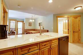 Tx205 Taylors Crossing 2 Bedroom Condo by RedAwning