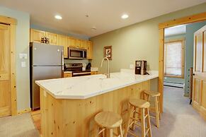 Tx205 Taylors Crossing 2 Bedroom Condo by RedAwning