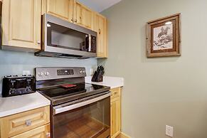 Tx205 Taylors Crossing 2 Bedroom Condo by RedAwning