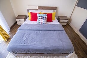 Lux Suites Silver Habor  Apartments