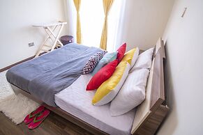 Lux Suites Silver Habor  Apartments