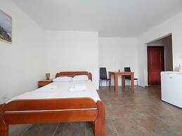 Cozy Apartments Kostovic