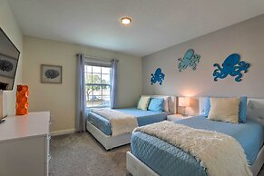 Kissimmee Getaway: Private Pool & Resort Amenities