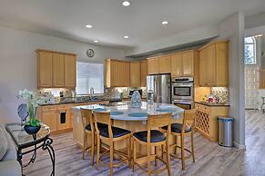 Family-friendly Modesto Home w/ Grill & Yard