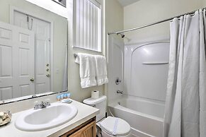 Spacious Davenport Home w/ Private Pool & Spa