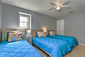 Spacious Davenport Home w/ Private Pool & Spa