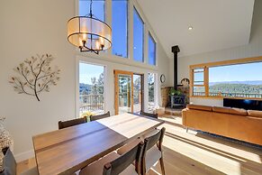 Conifer Haven: Hot Tub & Staunton State Park View