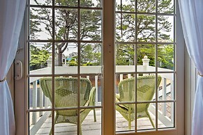 Maushop Village Getaway w/ Private Beach Access!