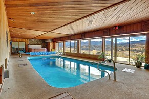 Mountain Adventure Home Base - Ski, Hike & Chill!