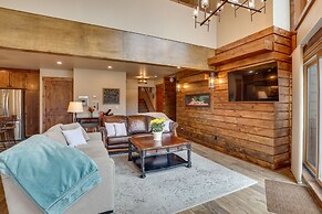 Mountain Adventure Home Base - Ski, Hike & Chill!