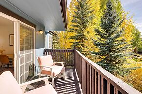 Cozy Steamboat Condo w/ Balcony & Mtn Views!
