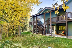 Cozy Steamboat Condo w/ Balcony & Mtn Views!