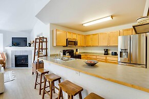 Cozy Steamboat Condo w/ Balcony & Mtn Views!