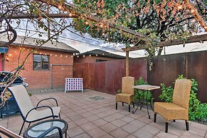 Phoenix Getaway w/ Patio, Near Roosevelt Row!