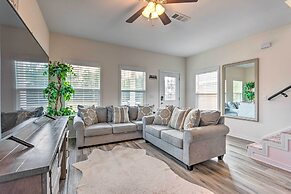 Idyllic Pensacola Home w/ Yard + Fire Pit!