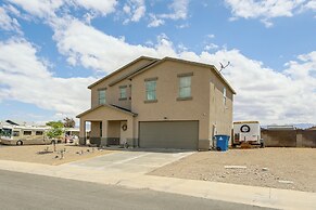 Welcoming Bullhead City Home w/ Pool & Game Room!